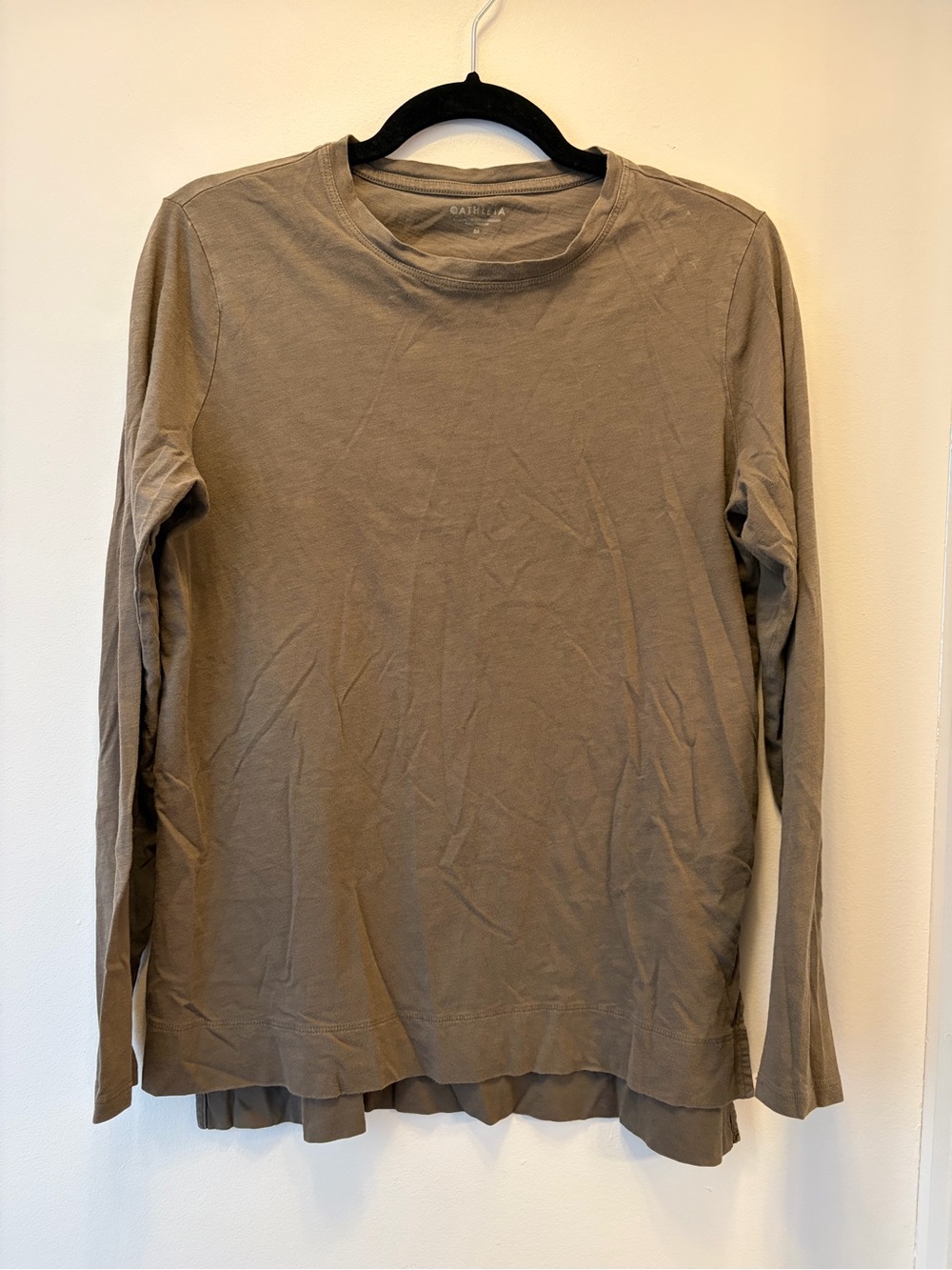 Athleta Taupe Long Sleeve Crewneck Tee Shirt Size Medium